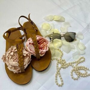 ✔️Rainbow Women’s Thong Sandal